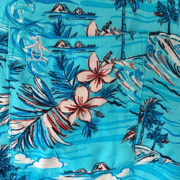 Penguin button up shirt size-Medium - Picture 2 of 5